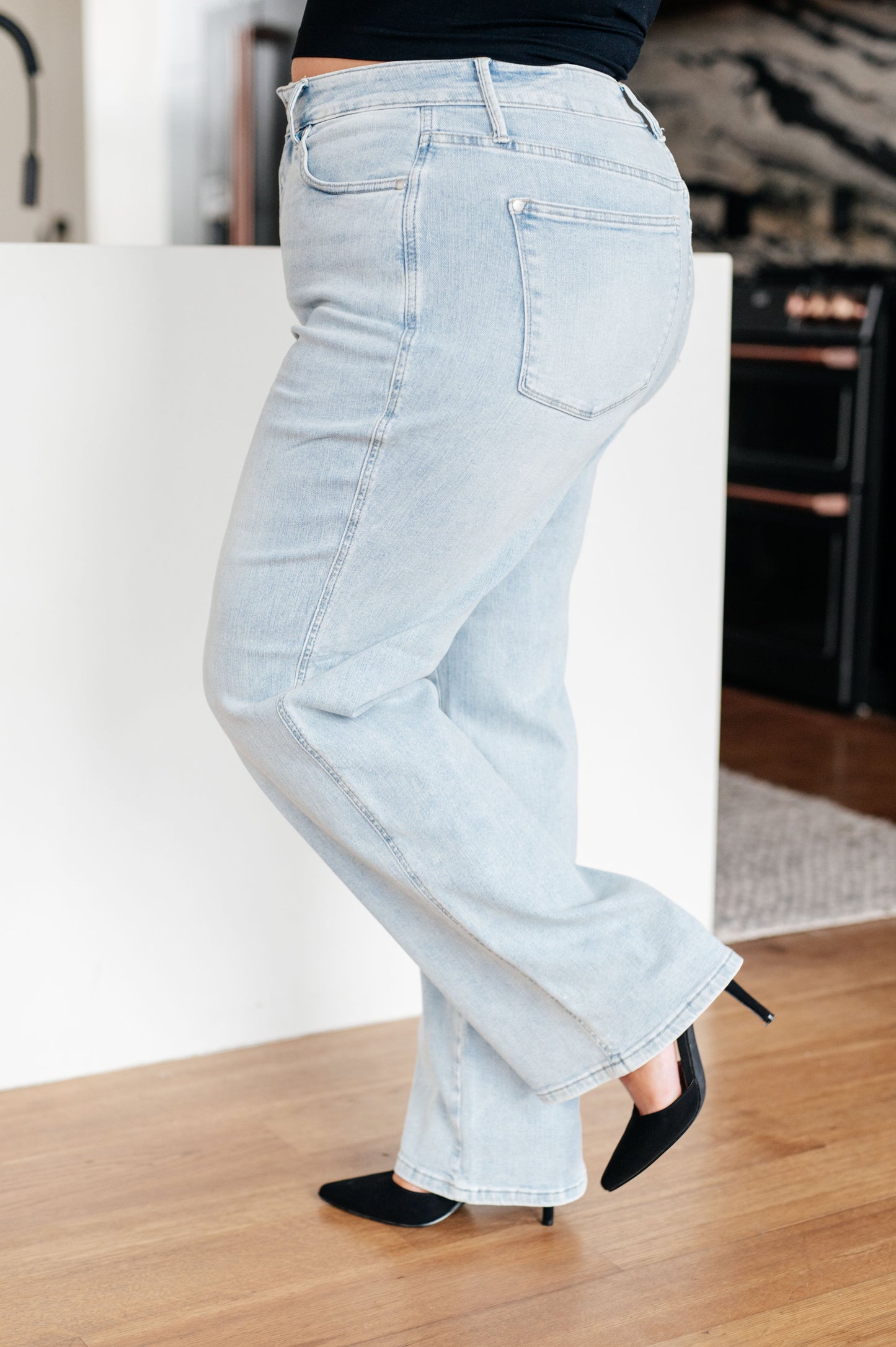 Brooke High Rise Control Top Vintage Wash Straight Jeans-Womens-Ave Shops-Happy Campers Boutique, Women's Fashion and More in Plainwell, MI
