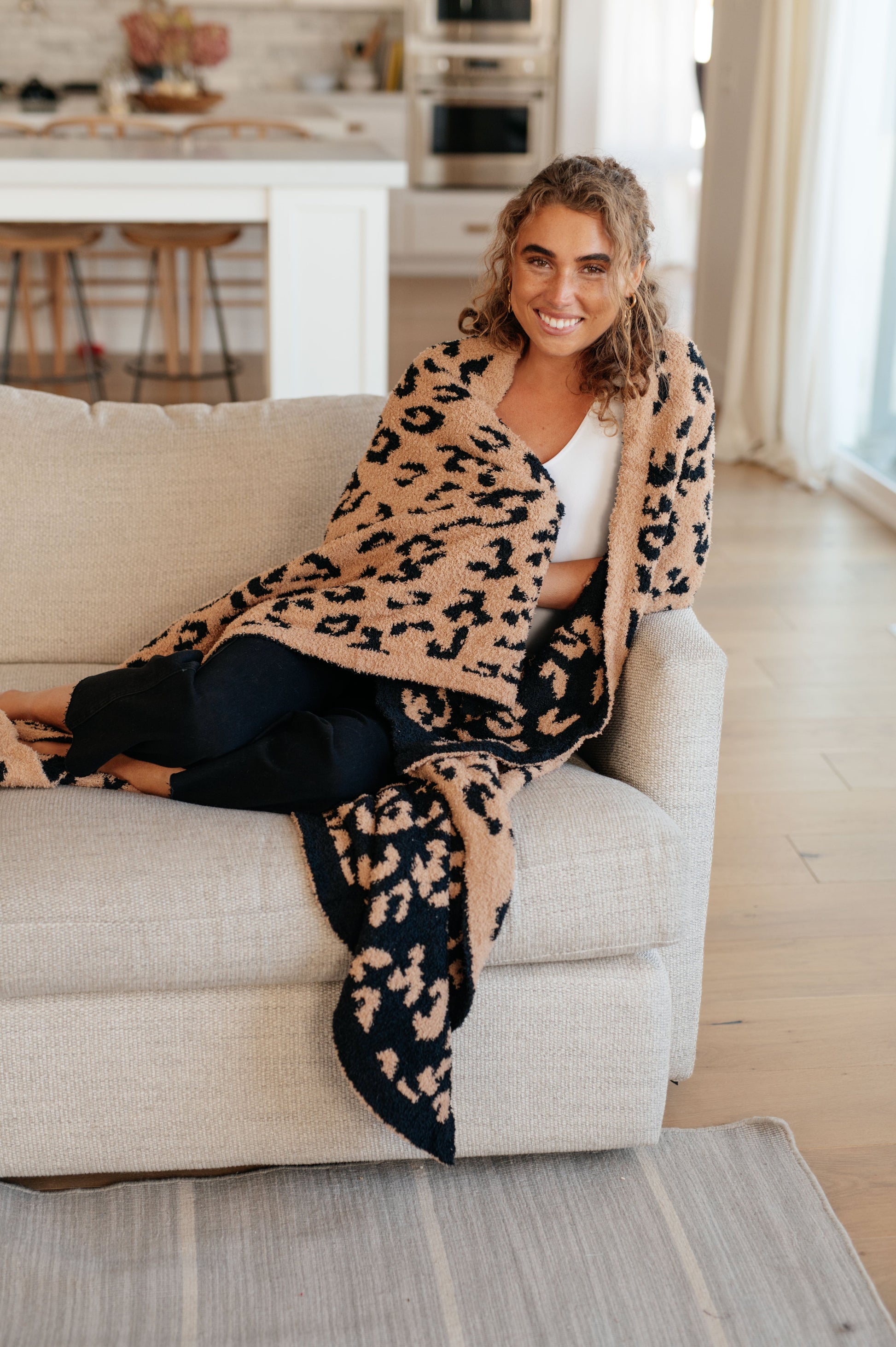 Ari Blanket Single Cuddle Size in Animal Print-Womens-Ave Shops-Happy Campers Boutique, Women's Fashion and More in Plainwell, MI